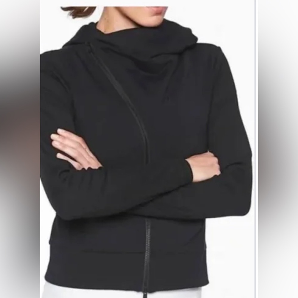 $189 Athleta Asymmetrical Hooded Jacket - Black Small